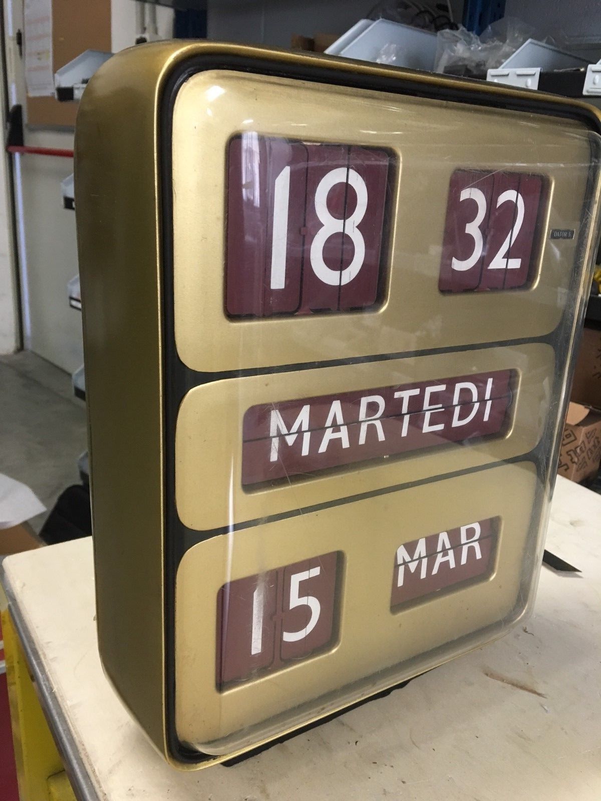 Réveils flip flap : 5 modèles de collection les plus chers sur eBay ! 